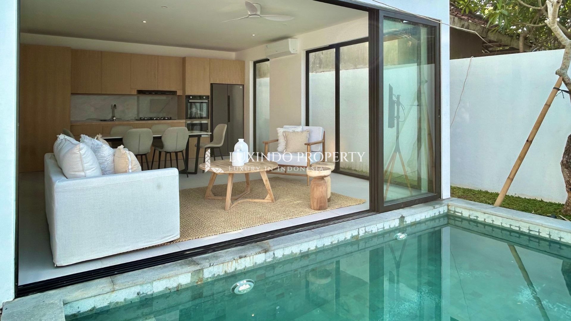 PADONAN - 3 BEDROOM VILA FOR SALE LEASEHOLD (LHV1026)